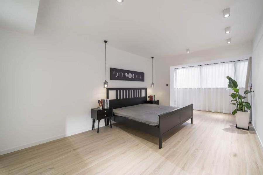 Housing image — Bedroom