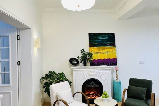 1BR Apartment near South Shaanxi Rd Metro (L1/L10/L12)