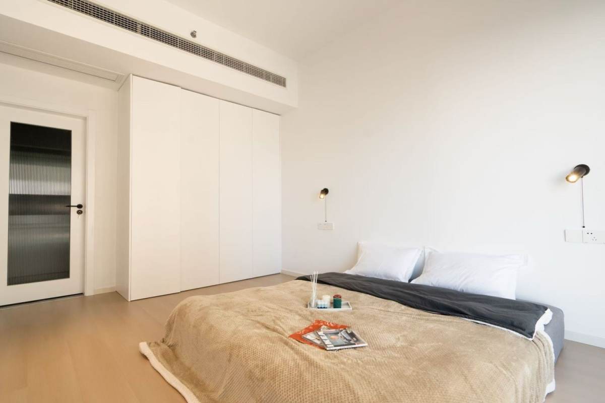 Housing image — Bedroom