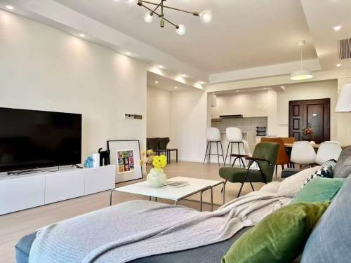 Housing image — Living Room