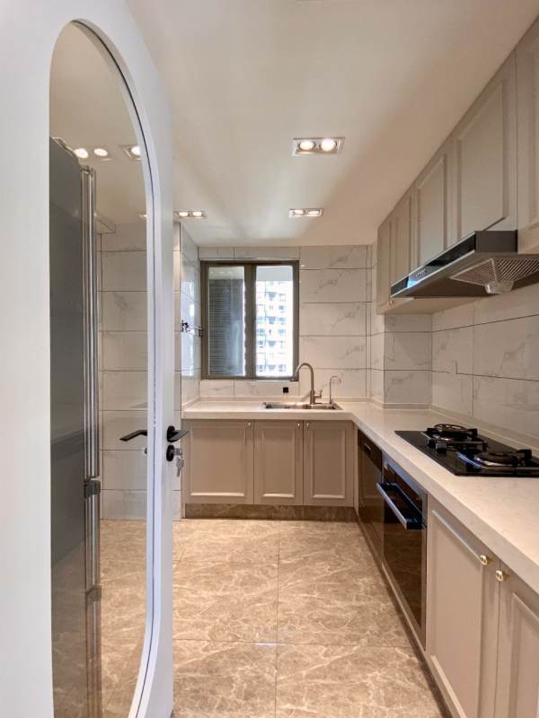 Housing image — Kitchen