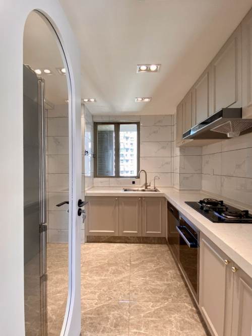 Housing image — Kitchen