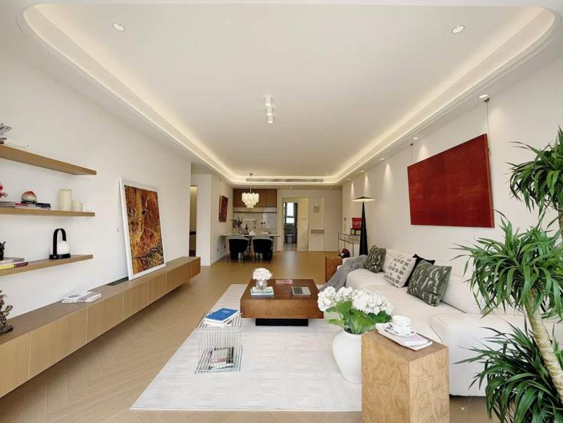 Housing image — Living Room