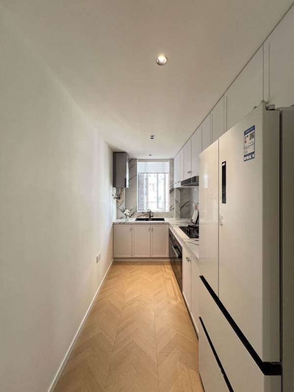 Housing image — Kitchen