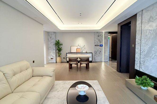 3BR Apartment in Xintiandi (L9/L10/L13)