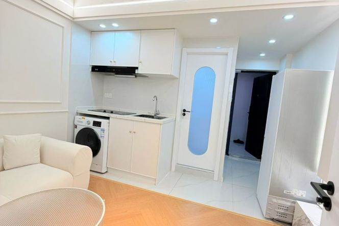 1BR Apartment near Zhongshan Park (L3/L4)