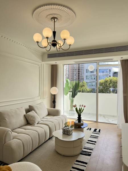 Housing image — Living Room
