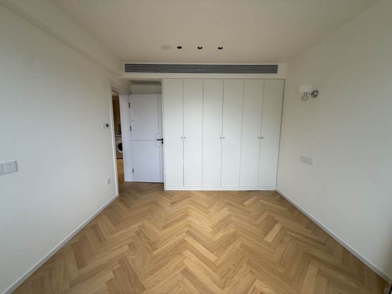 Housing image — Bedroom