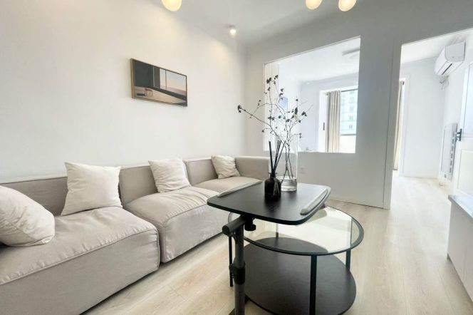 1BR Apartment near Zhongshan Park (L2/L3/L4)