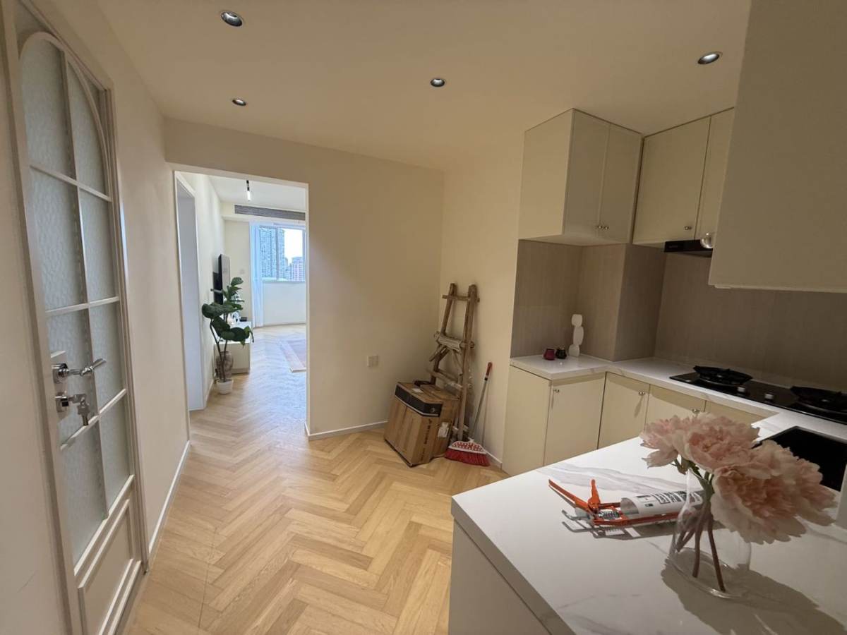 Housing image — Kitchen