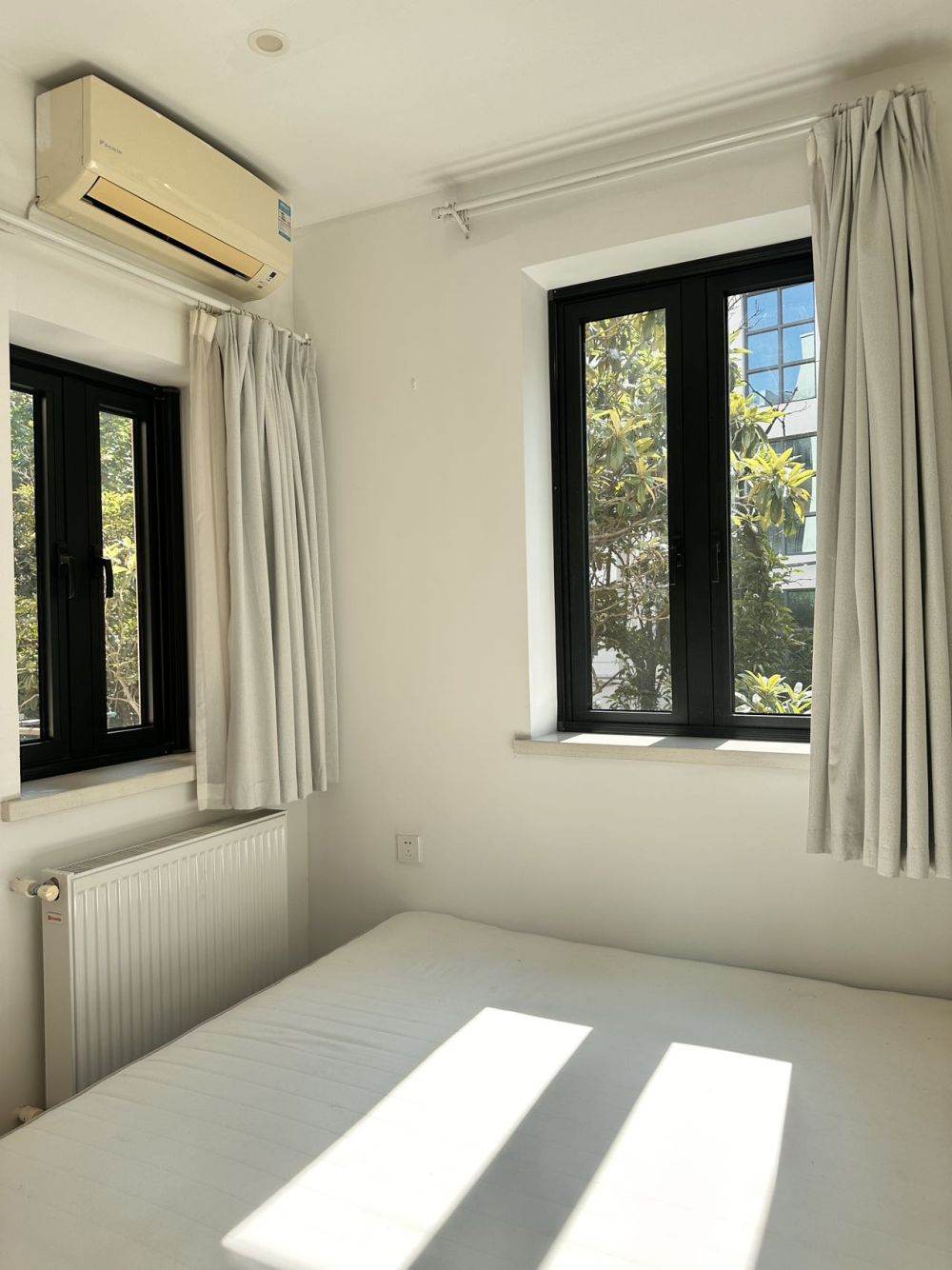 Housing image — Bedroom