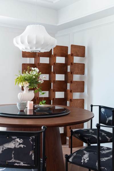 Housing image — Dining Area