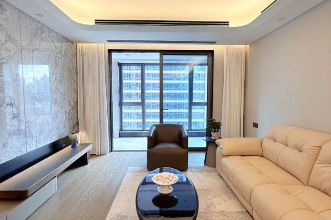 3BR Apartment in Xintiandi (L9/L10/L13)