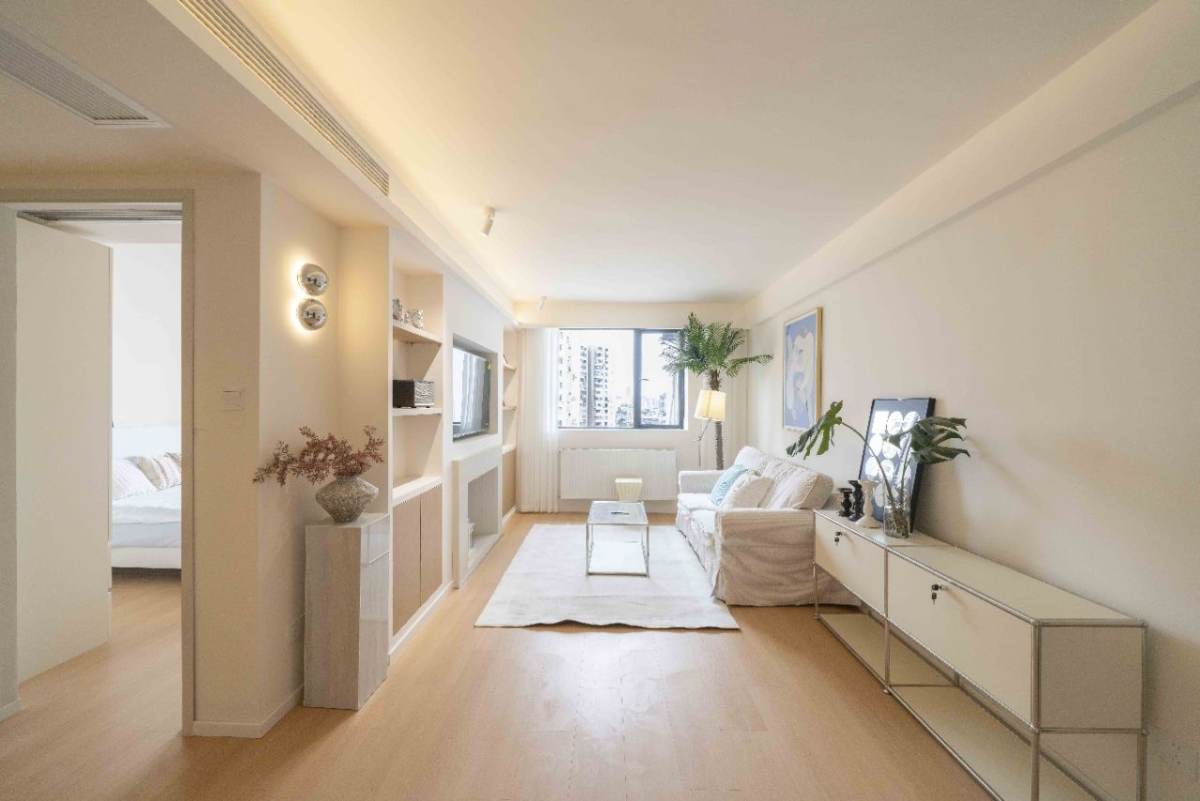 Housing image — Living Room