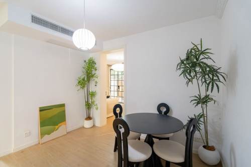Housing image — Dining Area