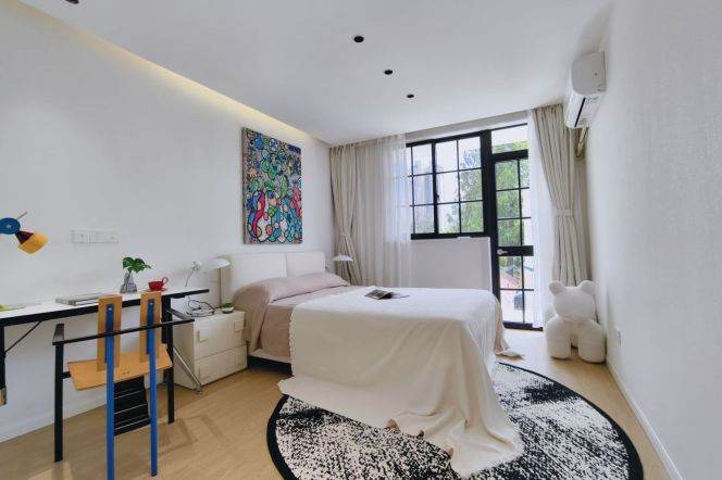 2BR Apartment near Zhongshan Park