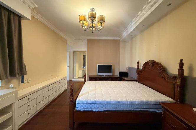 High-Floor 3BR Apartment at Central Residences