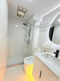 Housing image — Bathroom