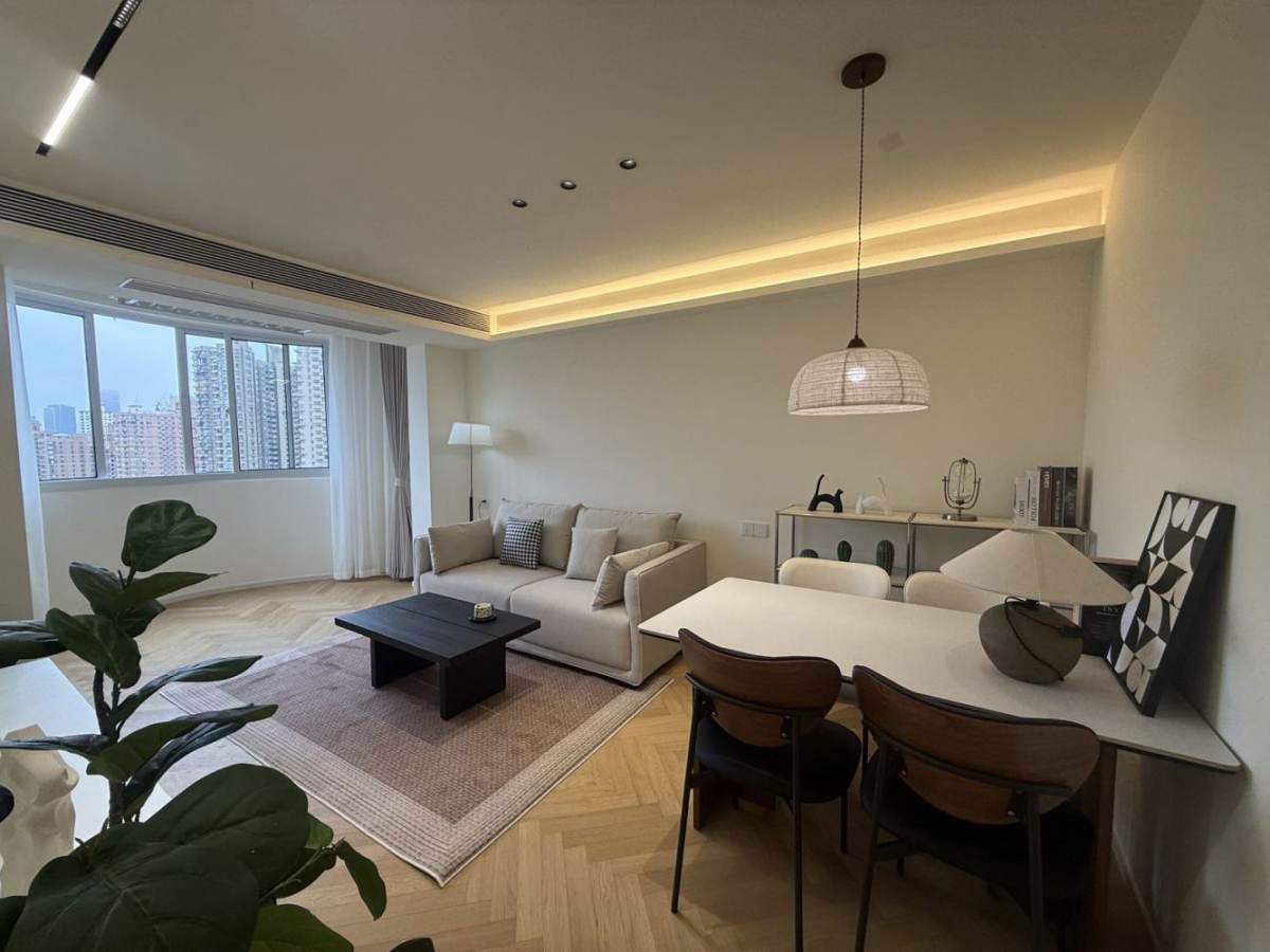 Housing image — Living Room