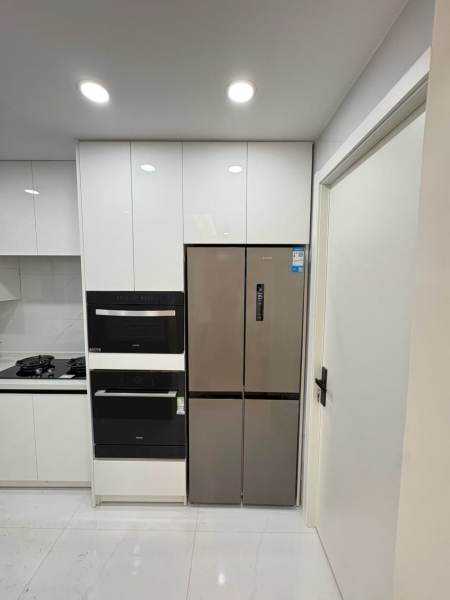 Housing image — Kitchen