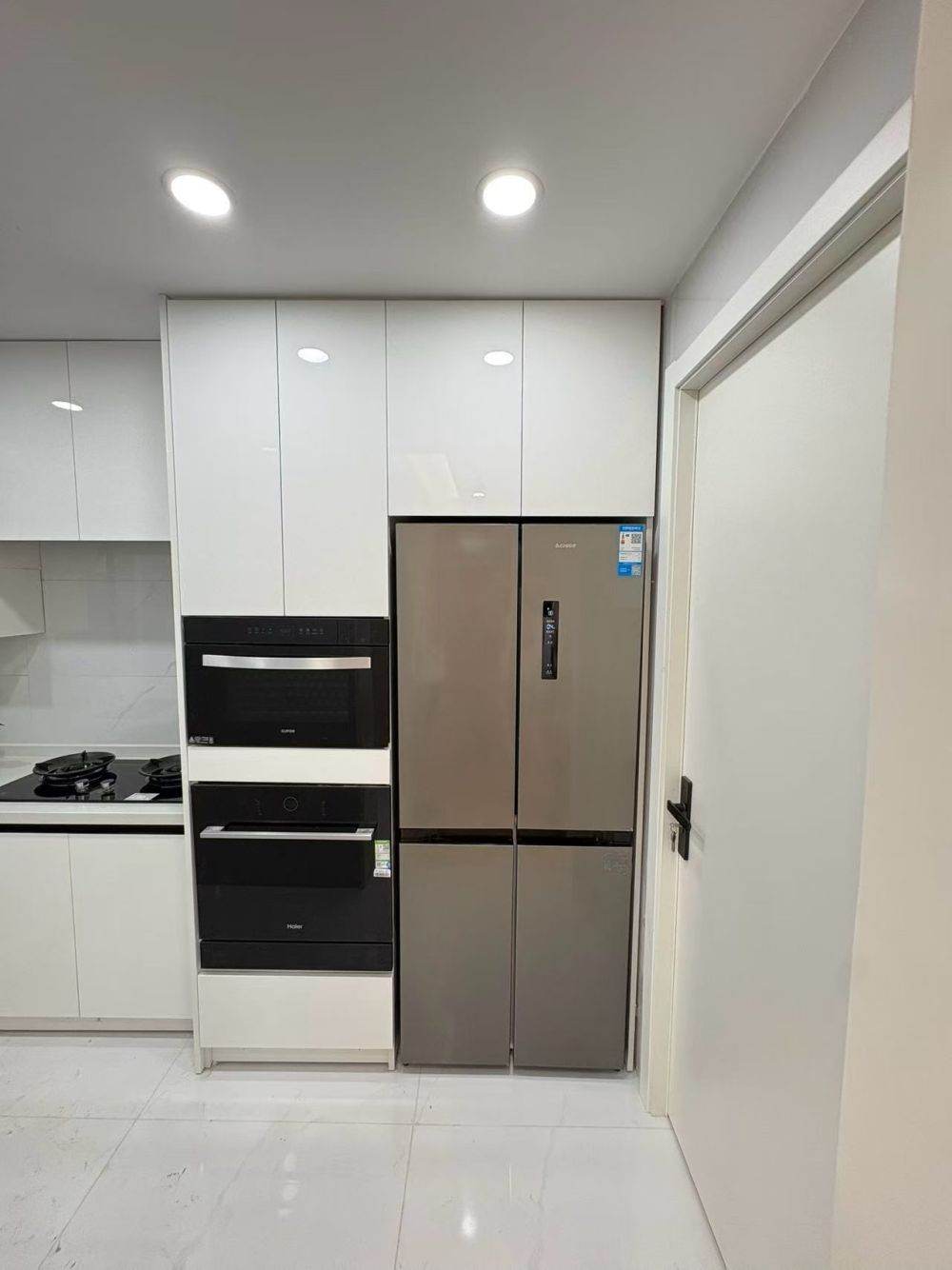 Housing image — Kitchen