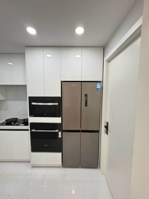 Housing image — Kitchen