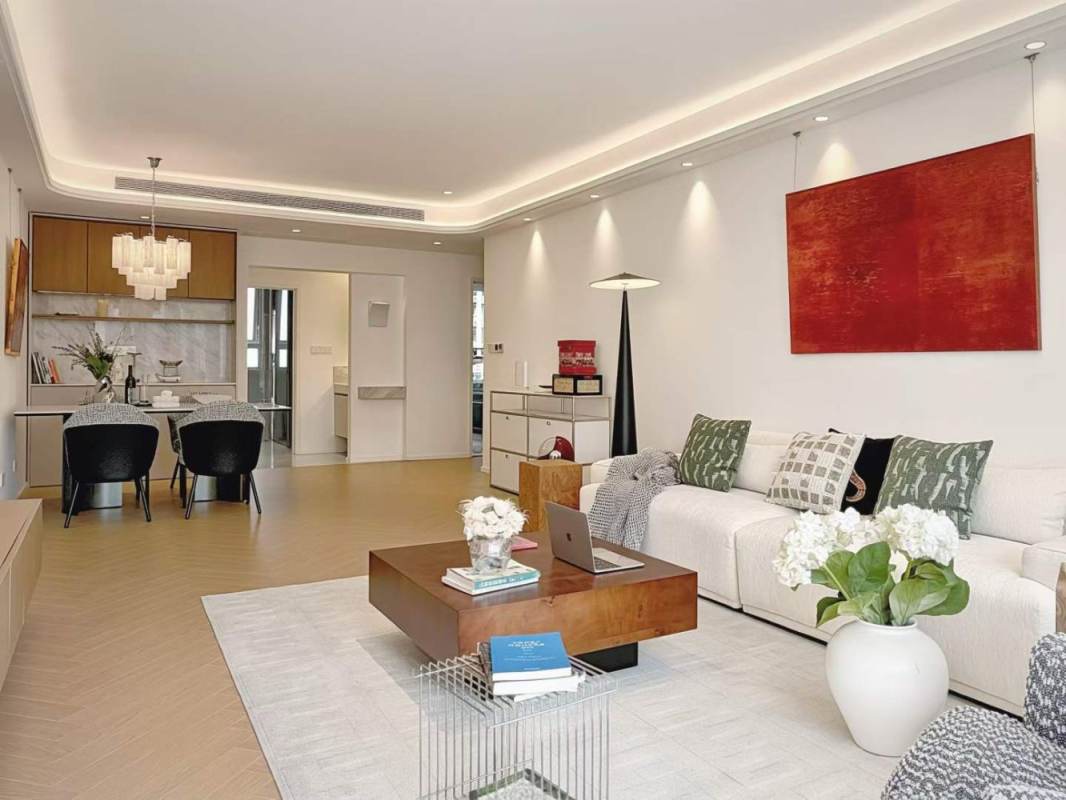 Housing image — Living Room