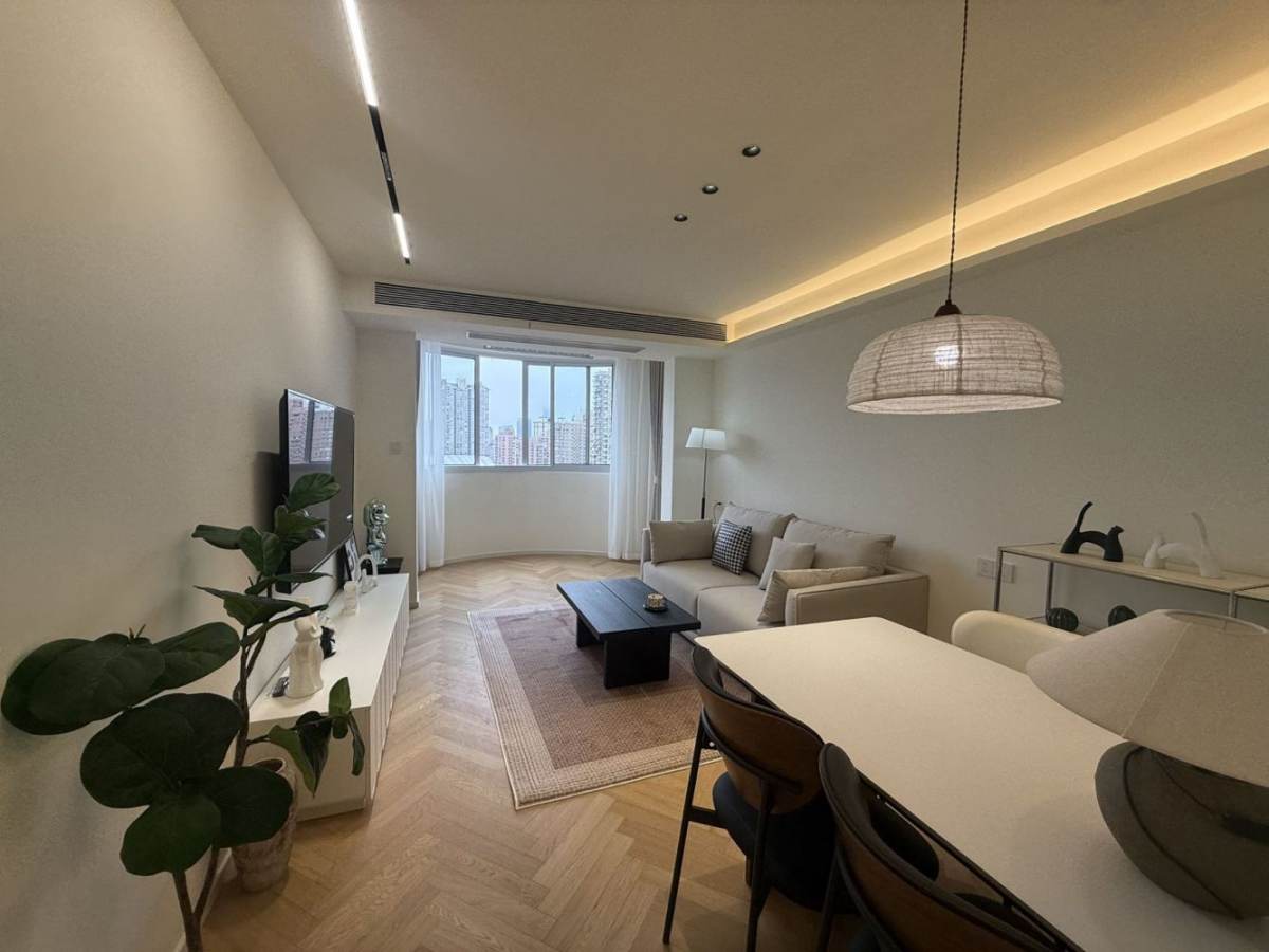 Housing image — Living Room