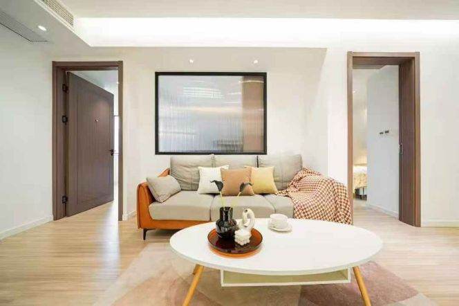 2BR Apartment in Jing'an (L7)