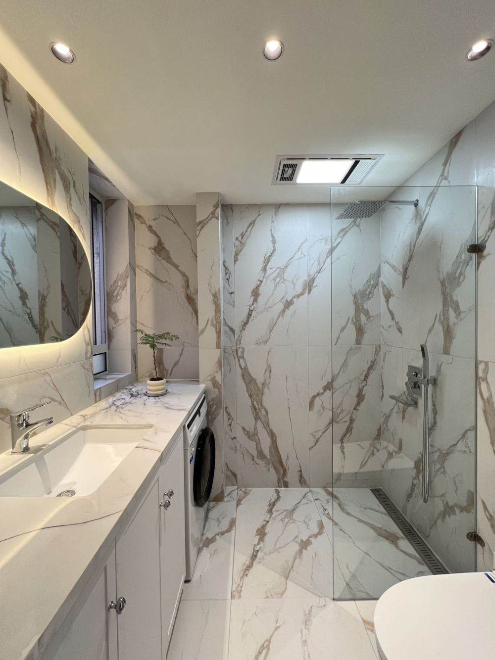 Housing image — Bathroom