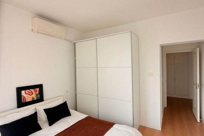 High-Floor 1BR Apartment at Yunhe Garden with Outstanding View