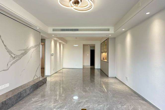 2BR Apartment near Zhongshan Park (L2/L11)