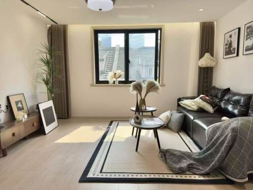 Housing image — Living Room