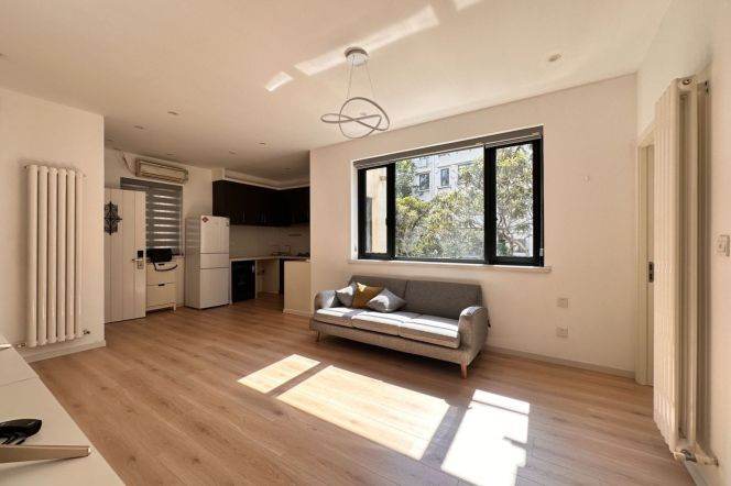 2BR Apartment in Old Xuhui (L10/L11)