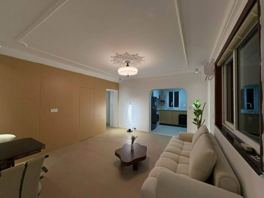 Housing image — Living Room