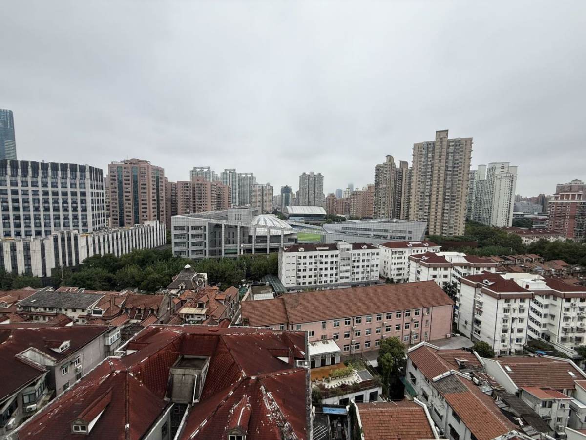Housing image — View