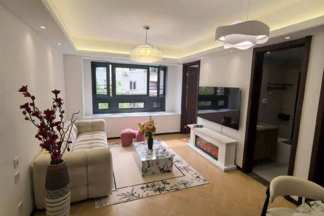 3BR Apartment near Langao Rd Metro (L7)