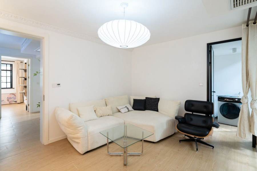 Housing image — Living Room