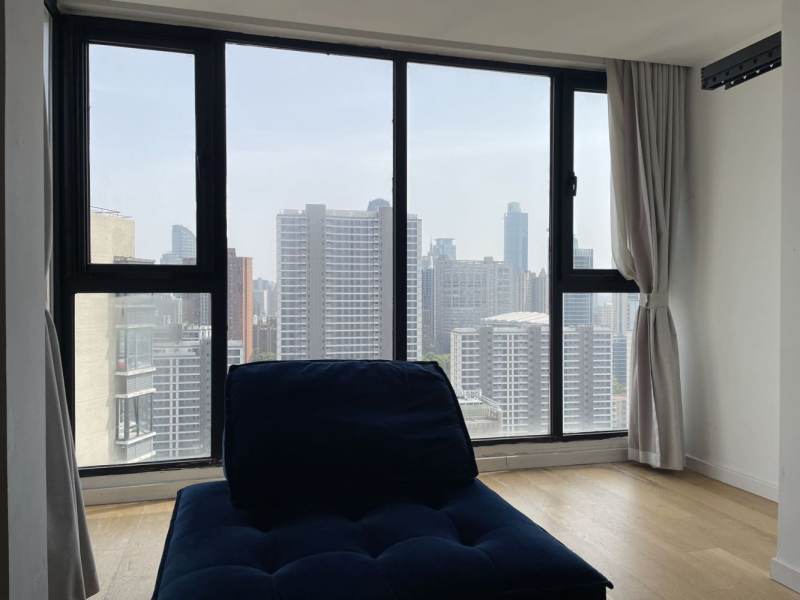 Housing image — Living Room