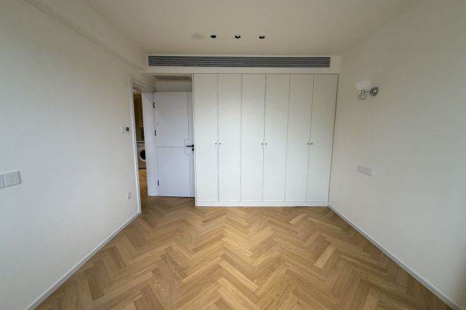 Spacious 1BR Apartment near South Shaanxi Rd Metro (L9)