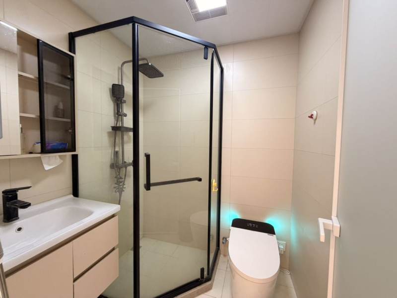 Housing image — Bathroom