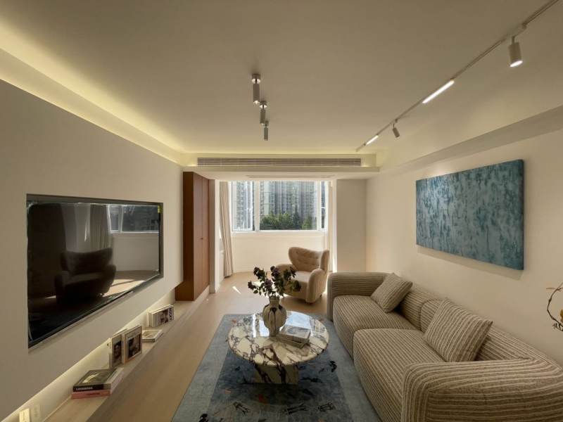 Housing image — Living Room