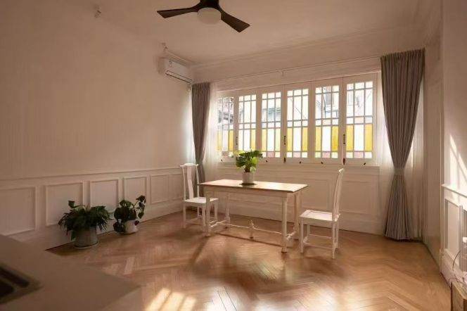 2BR Apartment near South Huangpi Road Metro (L1/L13/L14)