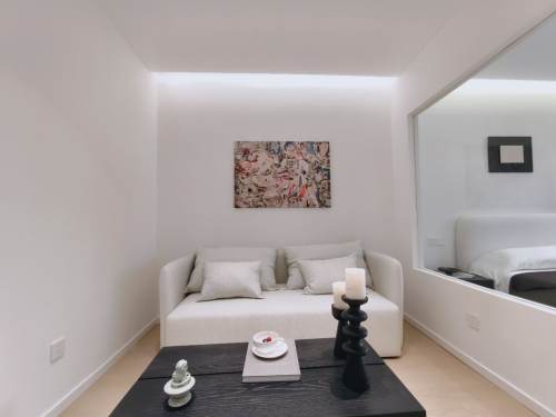 Housing image — Living Room