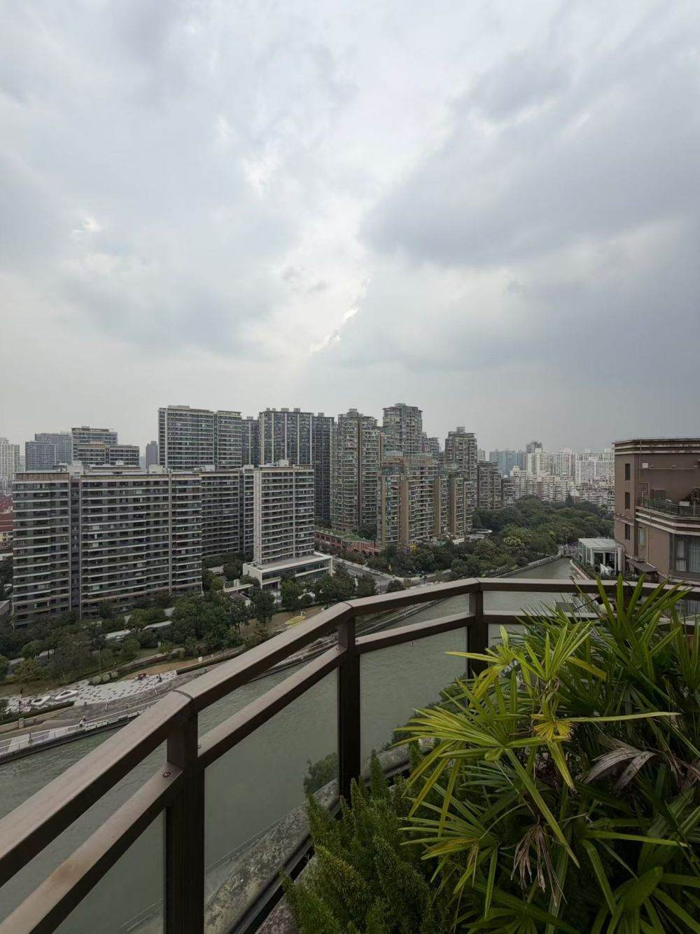 Housing image — View
