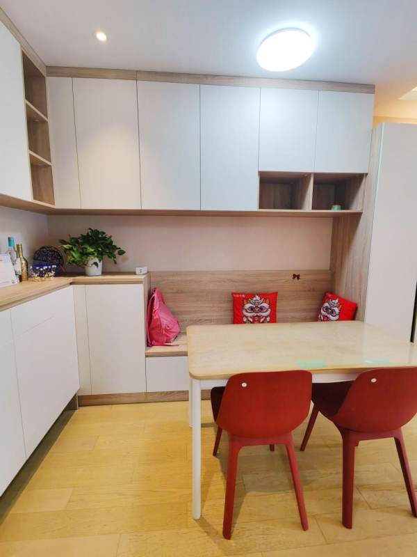 Housing image — Dining Area