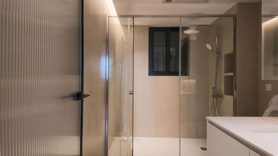 Housing image — Bathroom
