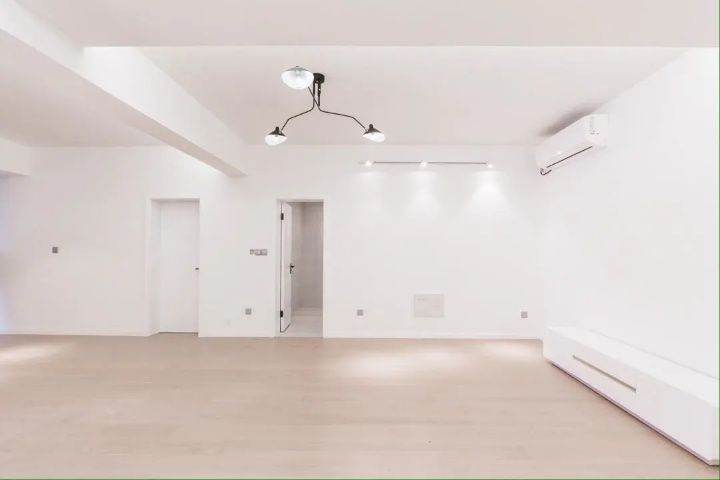 Housing image — Living Room