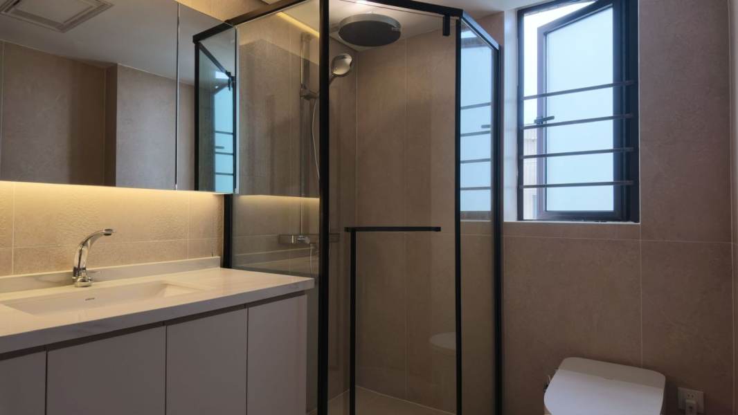 Housing image — Bathroom