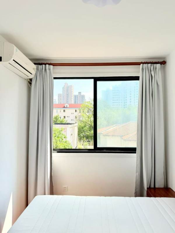 Housing image — Bedroom